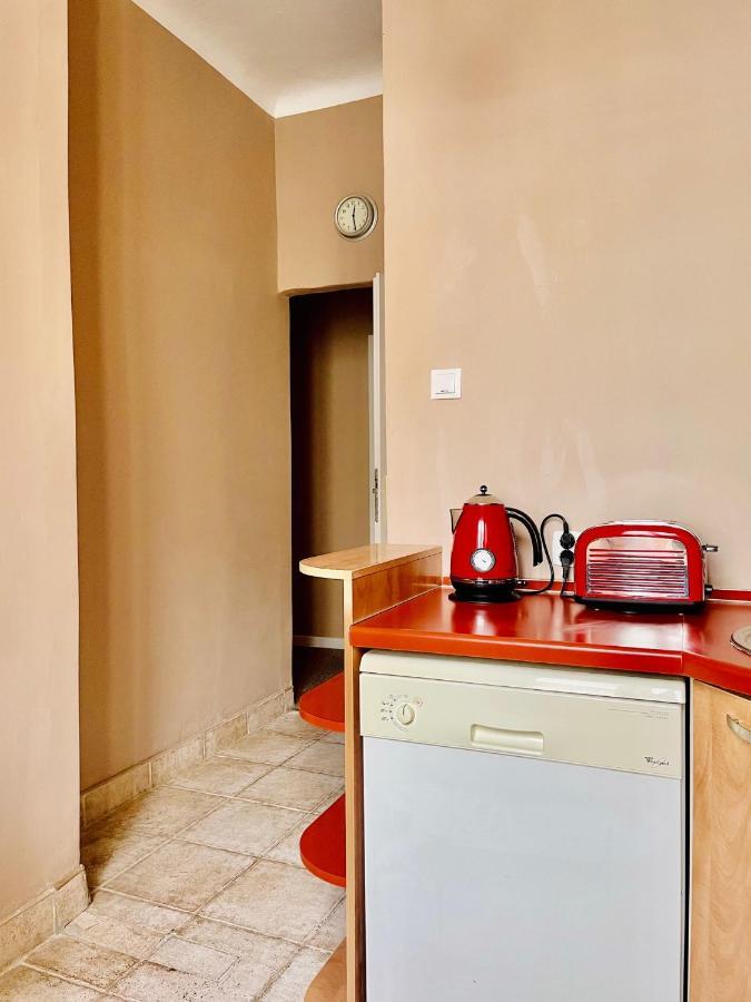 Backpack Apart Rooms Varşovia Exterior foto